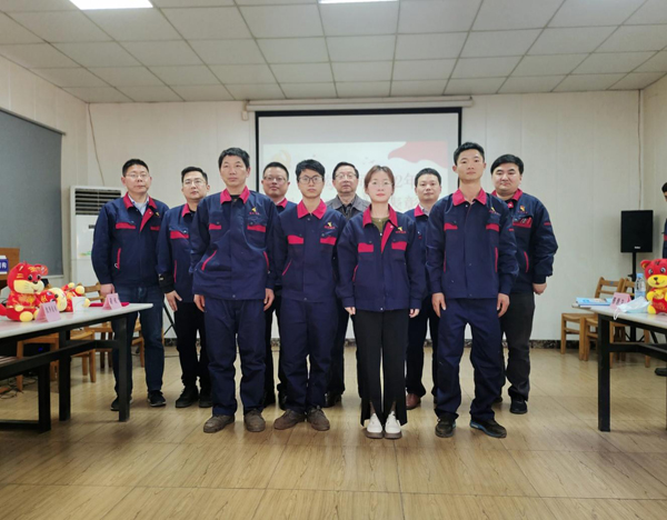 鋼構(gòu)公司召開2022年人才工作會暨表彰會 鋼構(gòu)公司召開2022年人才工作會暨表彰會