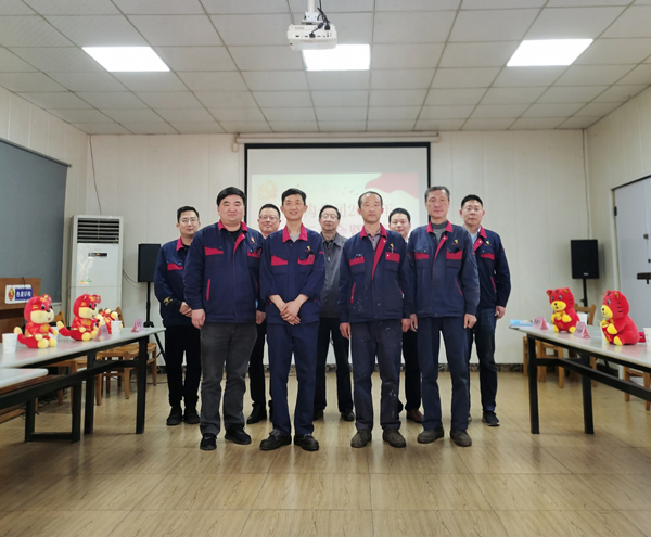 鋼構(gòu)公司召開2022年人才工作會暨表彰會 鋼構(gòu)公司召開2022年人才工作會暨表彰會